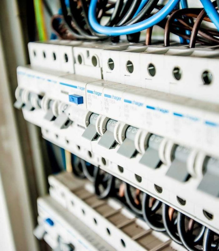 electric-1080585_1920